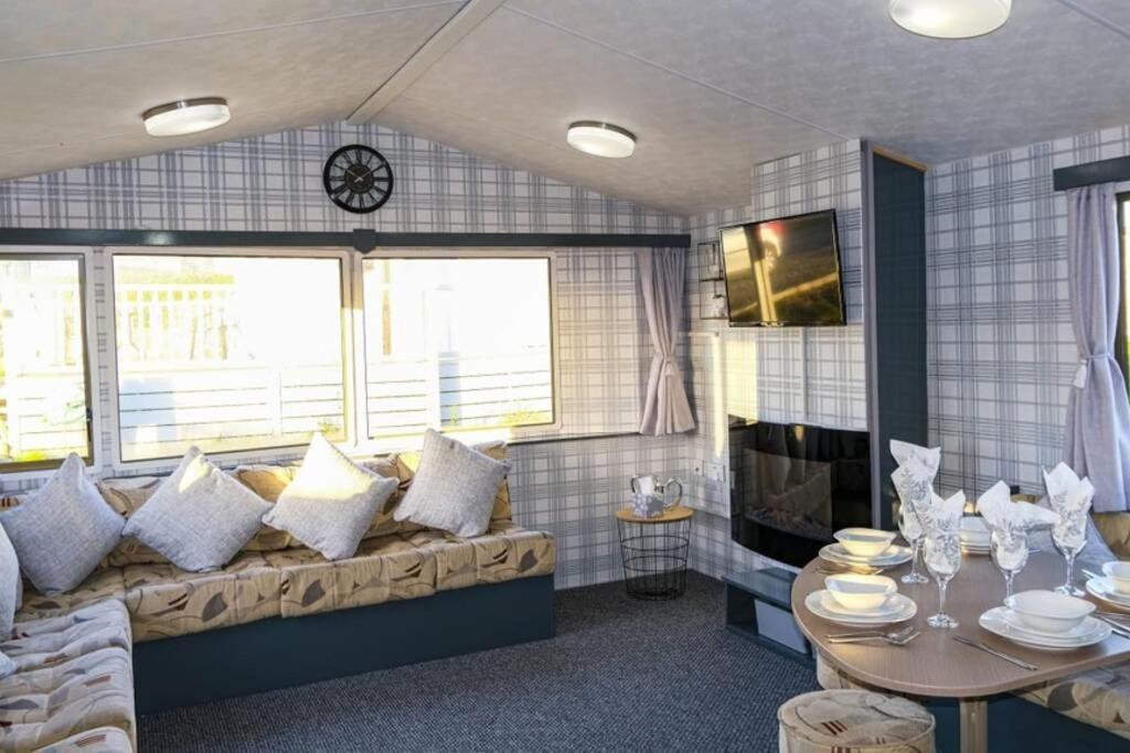 Hillingworth'S Hot Tub Retreat - St Cyrus Villa Garvock Exterior photo